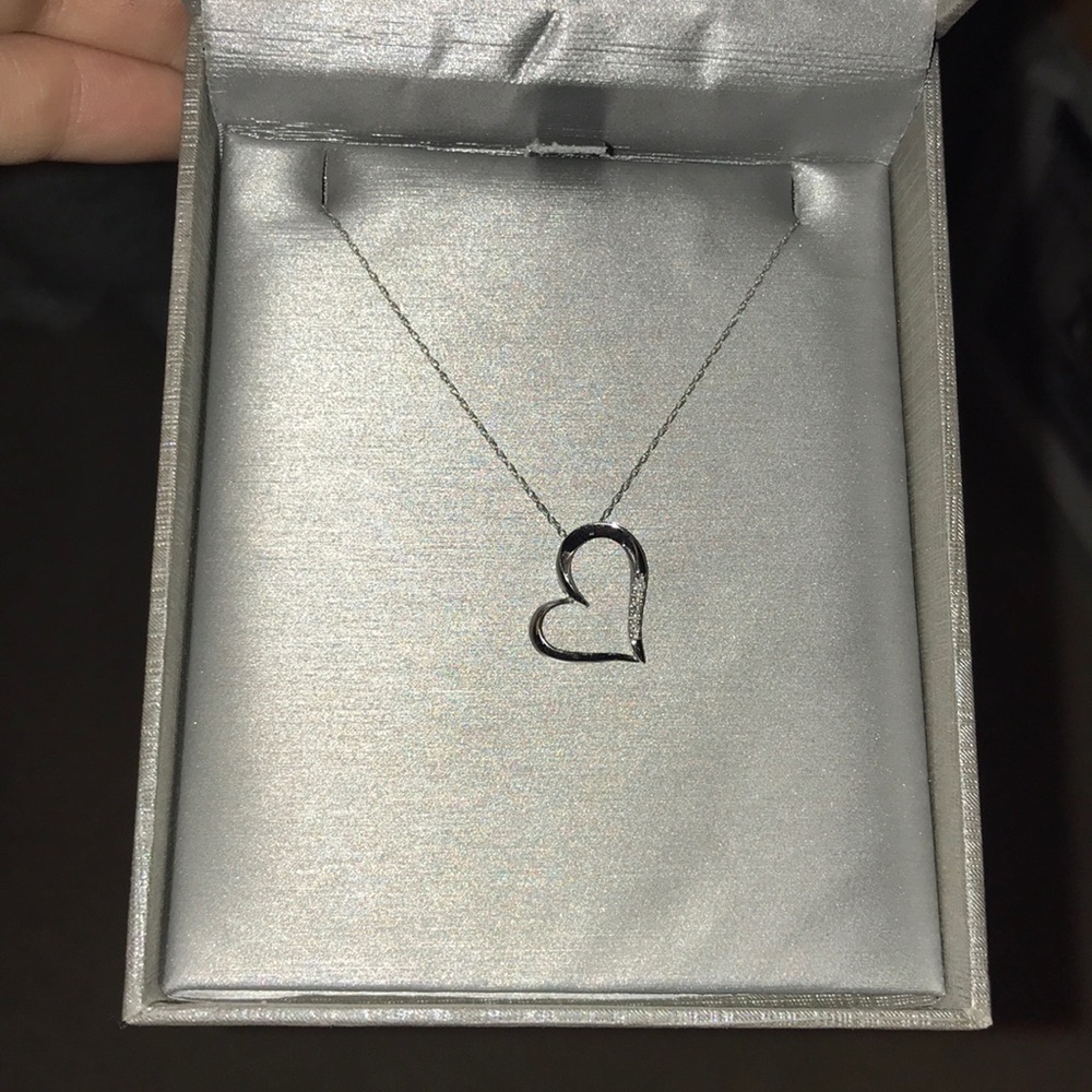 Peoples silver heart necklace